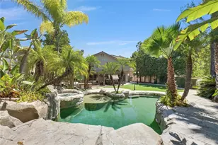 7521 E Hollow Oak Rd, Anaheim, CA 92808 - Photo 1