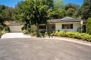 4775 Regalo Rd, Woodland Hills, CA 91364 - Photo 1