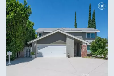 10057 Hillview, Chatsworth, CA 91311 - Photo 1