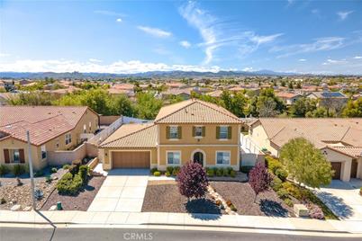 35225 Lantern Light Drive, Winchester, CA 92596 - Photo 1