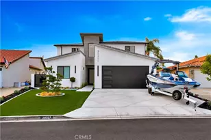 30327 Sea Horse Cir, Canyon Lake, CA 92587 - Photo 1