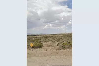28980 Mountain View Road, Lucerne Valley, CA 92356 - Photo 1