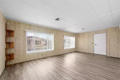 601 N Kirby Street #220, Hemet, CA 92545 - Photo 1