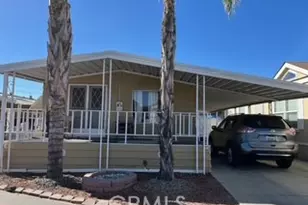 1445 W Florida Ave, Hemet, CA 92543 - Photo 1