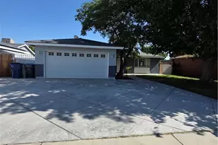355 Woodlark St, Lancaster, CA 93535 - Photo 1