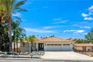 30581 Emperor Dr, Canyon Lake, CA 92587 - Photo 1