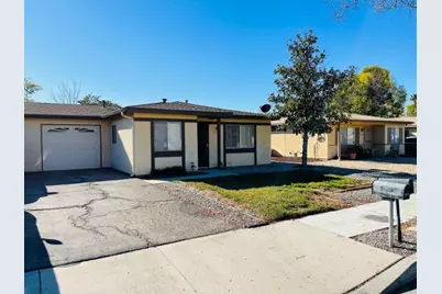 2253 San Bernardo Avenue, Hemet, CA 92545 - Photo 1