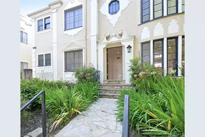 149 South Crescent Drive Apt A, Beverly Hills, CA 90212 - Photo 1