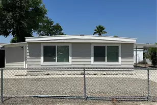 222 Lori Ann St, San Jacinto, CA 92582 - Photo 1