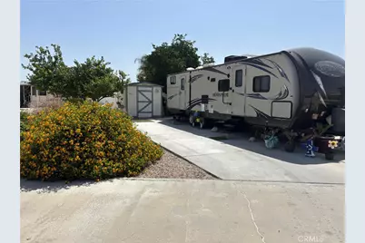 1295 S Cawston Avenue, Hemet, CA 92545 - Photo 1