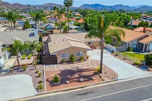 23609 Canyon Lake Dr, Canyon Lake, CA 92587 - Photo 1