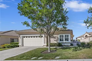 24237 Calle Artino, Murrieta, CA 92562 - Photo 1