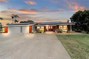 520 Woodland Hills Dr, Escondido, CA 92029 - Photo 1