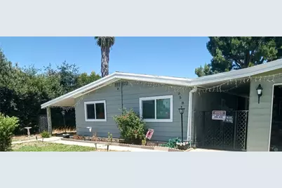 558 N Gilbert Street, Hemet, CA 92543 - Photo 1