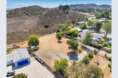 33310 Homestead Lane, Wildomar, CA 92595 - Photo 1