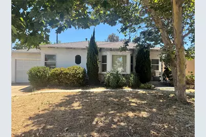 2116 Screenland Dr, Burbank, CA 91505 - Photo 1