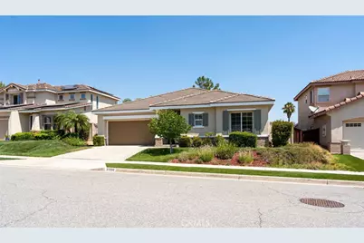 31960 Hollyhock Street, Lake Elsinore, CA 92532 - Photo 1