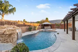 956 Dolly Dr, Lake Elsinore, CA 92530 - Photo 1