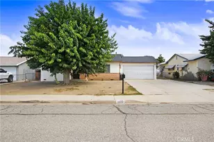 1026 Val Monte Dr, Hemet, CA 92543 - Photo 1