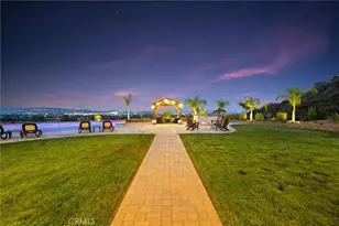 42900 Ivy St, Murrieta, CA 92562 - Photo 1