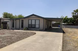 924 Dennis, San Jacinto, CA 92582 - Photo 1