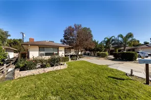 3660 Vista Way, Hemet, CA 92544 - Photo 1