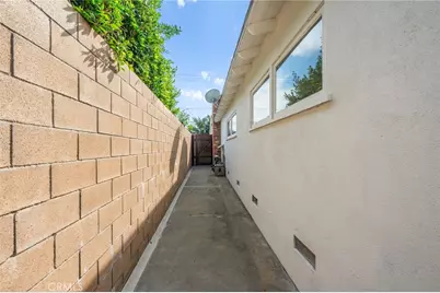 2689 Santa Ana Avenue, Costa Mesa, CA 92627 - Photo 1