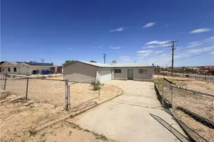 5893 Marine, 29 Palms MCB, CA 92277 - Photo 1