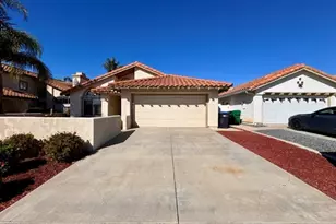 40145 Ravenwood Dr, Murrieta, CA 92562 - Photo 1