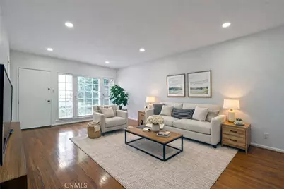 149 S Crescent Drive #B, Beverly Hills, CA 90212 - Photo 1