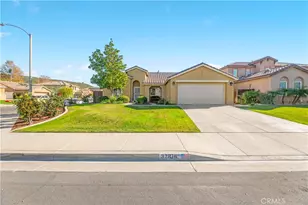 32816 Autumn Wood Cir, Lake Elsinore, CA 92530 - Photo 1