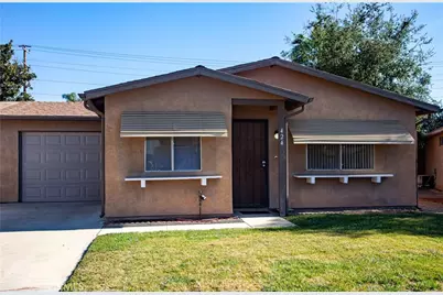 424 Tierra Baja Way, Hemet, CA 92545 - Photo 1