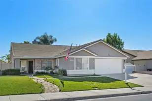 31429 Amsterdam, Winchester, CA 92596 - Photo 1