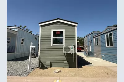 501 S Mistletoe #18, San Jacinto, CA 92582 - Photo 1