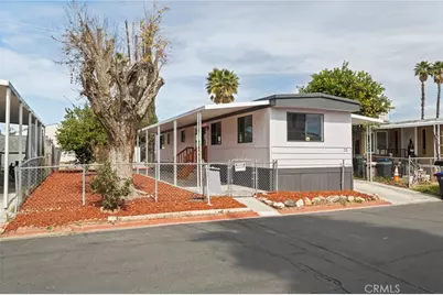1097 N State #25, Hemet, CA 92543 - Photo 1