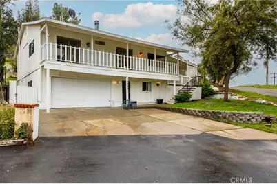 16550 Arnold Avenue, Lake Elsinore, CA 92530 - Photo 1