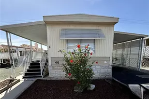 575 S Lyon Ave, Hemet, CA 92543 - Photo 1