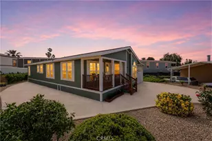 1536 S State St, Hemet, CA 92543 - Photo 1