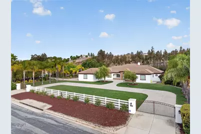 32905 Avenida Lestonnac, Temecula, CA 92592 - Photo 1