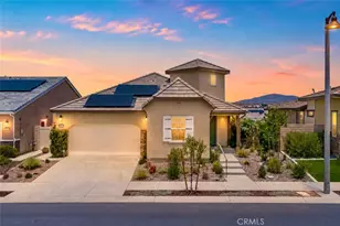 32042 Hyacinth Wy, Temecula, CA 92591 - Photo 1