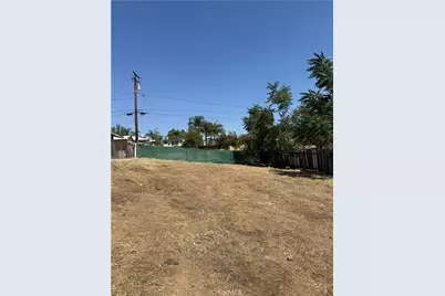 414 Ellis St, Lake Elsinore, CA 92530 - Photo 1