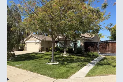 35979 Green Parrot, Wildomar, CA 92595 - Photo 1