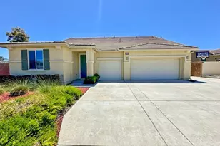 34726 Yellow Root St, Winchester, CA 92596 - Photo 1
