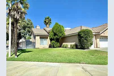 1217 Avenida Roundelay, San Jacinto, CA 92583 - Photo 1