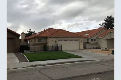 924 Bergamo, San Jacinto, CA 92583 - Photo 1