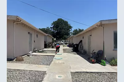 2151 La Verne Avenue, Highland, CA 92346 - Photo 1