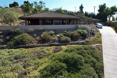 15471 Washington Street, Riverside, CA 92506 - Photo 1