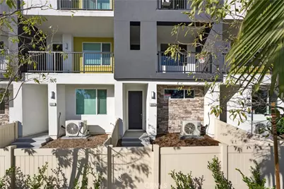 1093 N Harbor Boulevard, Anaheim, CA 92801 - Photo 1