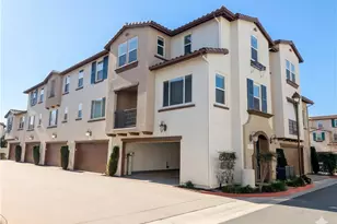17553 Water Garden Ct, Fountain Valley, CA 92708 - Photo 1