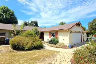 182 E Green St, Claremont, CA 91711 - Photo 1